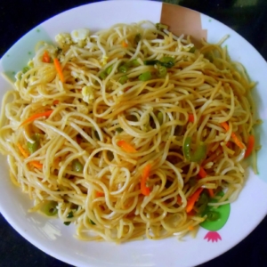 SEAFOOD NOODLES